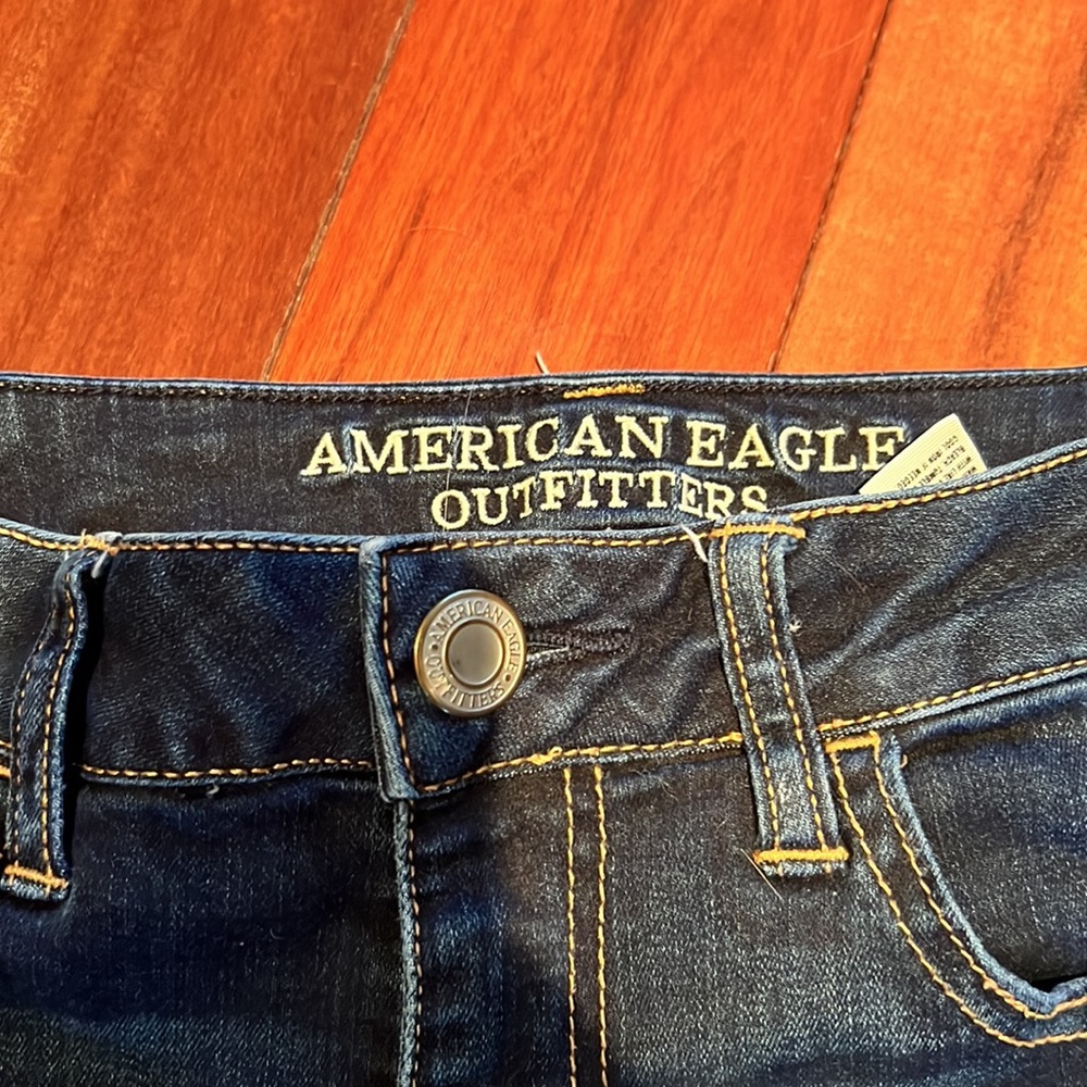 American Eagle skinny size 6 long chains in great condition - Picture 3 of 5